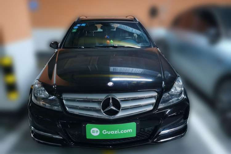 Used Mercedes-Benz C-Class 2011 C 200 Fashion Travel Edition Front