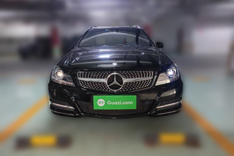 Used Mercedes-Benz C-Class 2011 C 200 Fashion Travel Edition Front