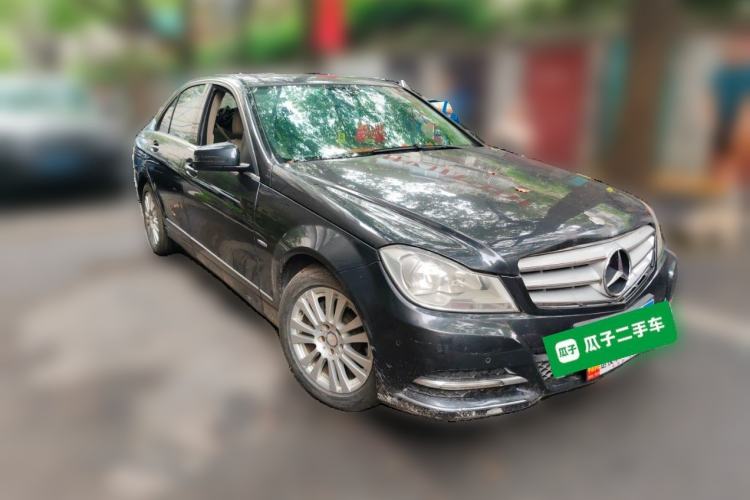 Used Mercedes-Benz C-Class 2011 C 200 CGI Elegant Model Front Right 45 Deg