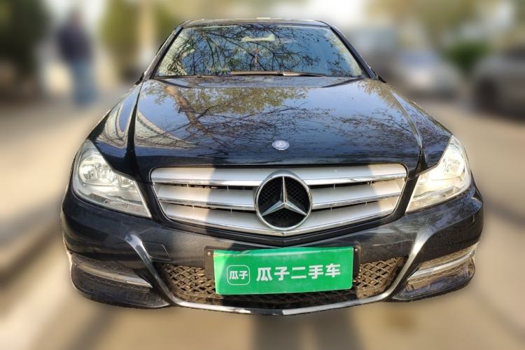 Used Mercedes-Benz C-Class 2011 C 180K Classic model Front
