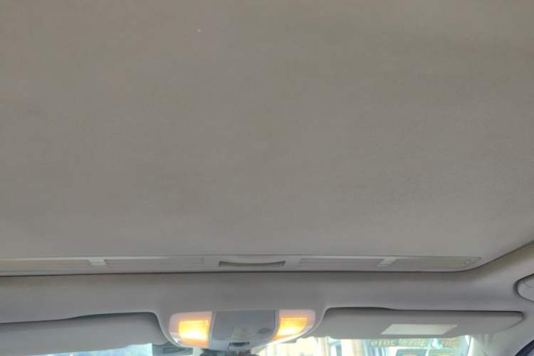 Used Mercedes-Benz C-Class 2011 C 180K Classic model Headliner