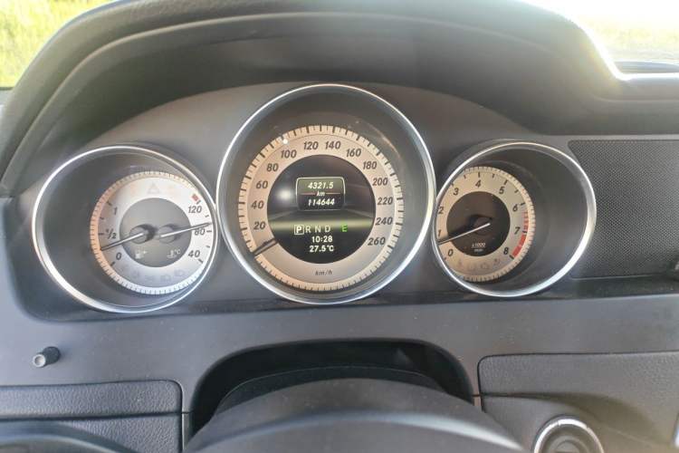 Used Mercedes-Benz C-Class 2011 C 200 Fashion Travel Edition Instrument Cluster
