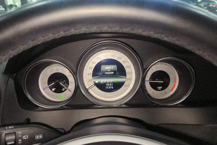 Used Mercedes-Benz C-Class 2011 C 200 Fashion Travel Edition Instrument Cluster