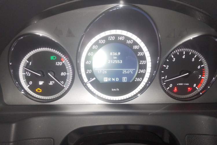 Used Mercedes-Benz C-Class 2011 C 200 Fashion Travel Edition Instrument Cluster