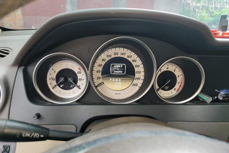 Used Mercedes-Benz C-Class 2011 C 200 CGI Elegant Model Instrument Cluster
