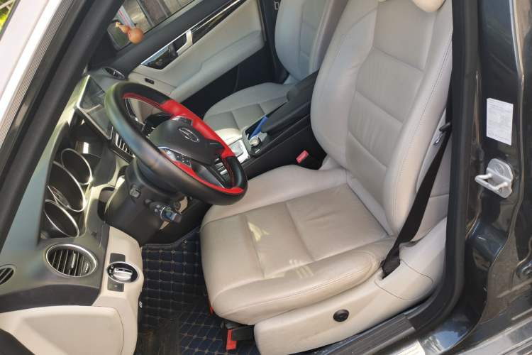 Used Mercedes-Benz C-Class 2011 C 200 CGI Fashion Model Left Front Seat