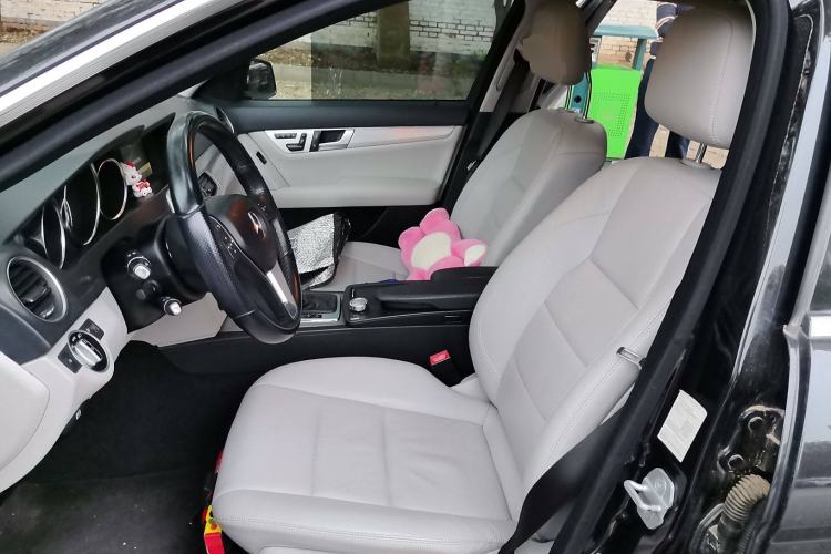 Used Mercedes-Benz C-Class 2011 C 200 Luxury Sport Touring Edition Left Front Seat