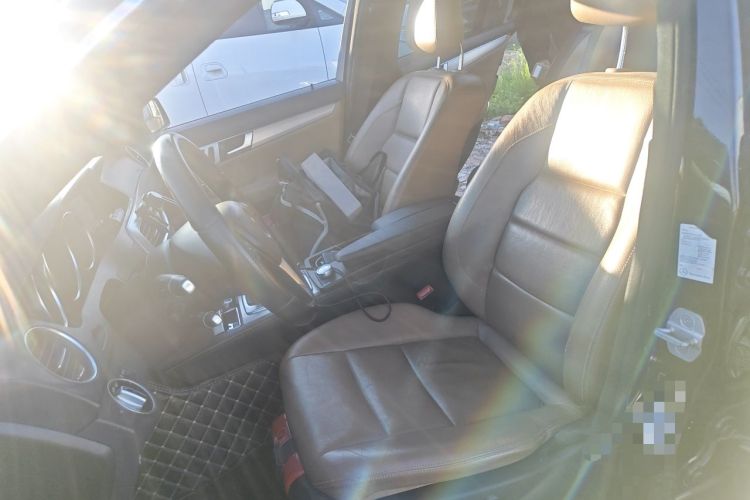 Used Mercedes-Benz C-Class 2011 C 200 Fashion Travel Edition Left Front Seat