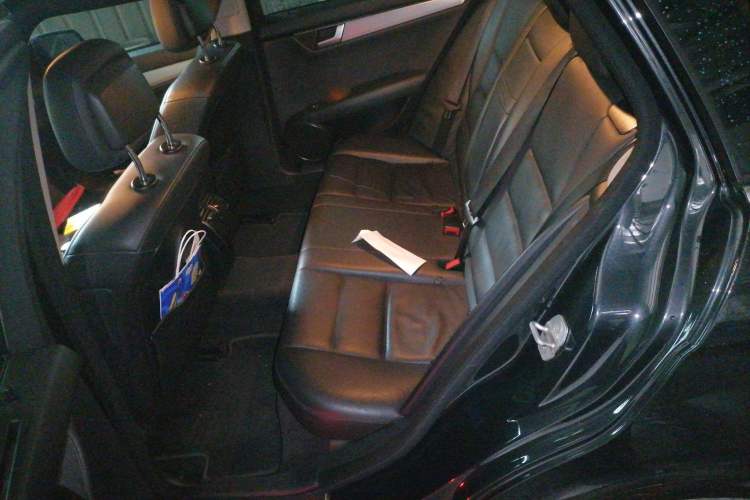 Used Mercedes-Benz C-Class 2011 C 200 Fashion Travel Edition Left Rear Seat