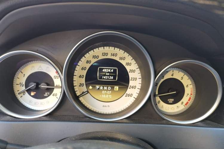 Used Mercedes-Benz C-Class 2011 C 200 CGI Elegant Model Odometer Close Up