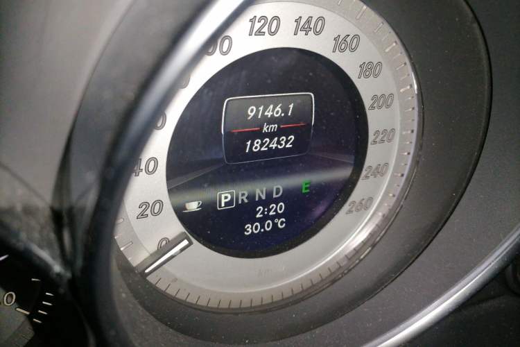 Used Mercedes-Benz C-Class 2011 C 200 Fashion Travel Edition Odometer Close Up