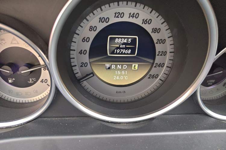 Used Mercedes-Benz C-Class 2011 C 200 CGI Fashion Model Odometer Close Up