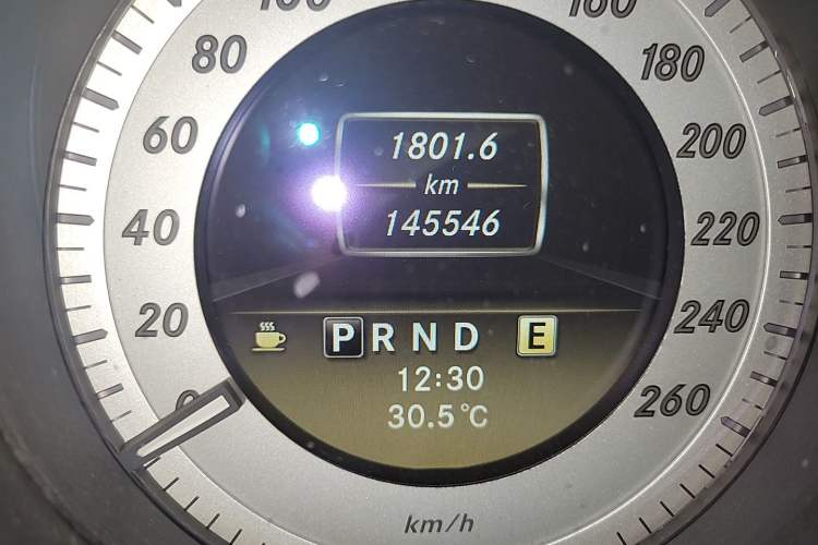 Used Mercedes-Benz C-Class 2011 C 200 CGI Fashion Model Odometer Close Up