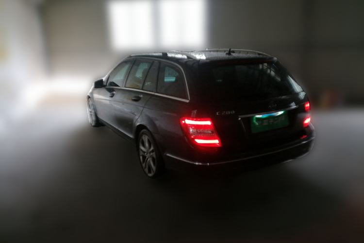 Used Mercedes-Benz C-Class 2011 C 200 Fashion Travel Edition Rear Left 45 Deg