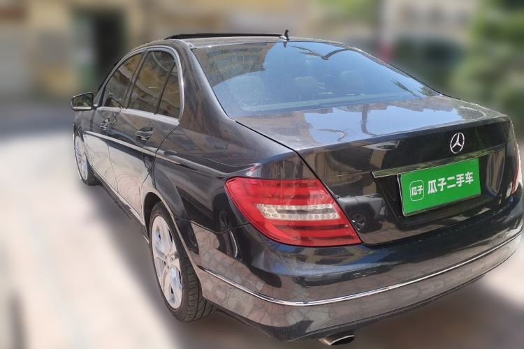 Used Mercedes-Benz C-Class 2011 C 200 CGI Fashion Model Rear Left 45 Deg