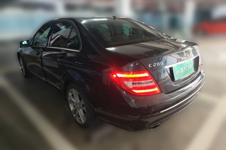 Used Mercedes-Benz C-Class 2011 C 200 CGI Fashion Model Rear Left 45 Deg