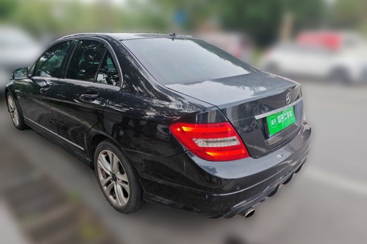Used Mercedes-Benz C-Class 2011 C 200 CGI Fashion Model Rear Left 45 Deg
