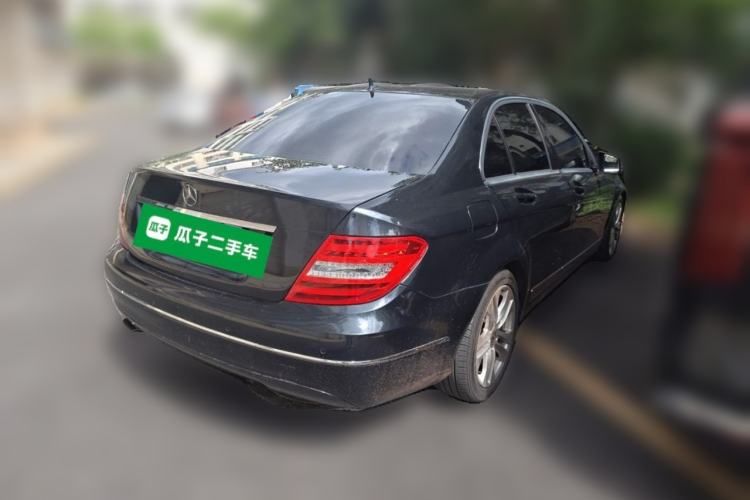 Used Mercedes-Benz C-Class 2011 C 200 CGI Fashion Model Rear Right 45 Deg