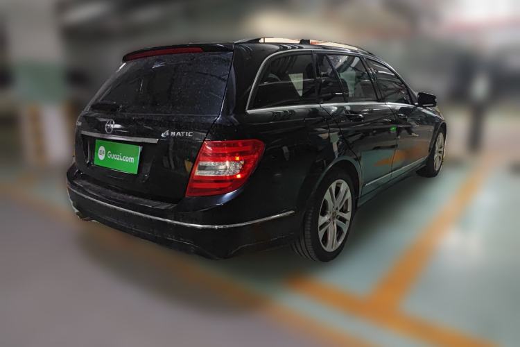 Used Mercedes-Benz C-Class 2011 C 200 Fashion Travel Edition Rear Right 45 Deg