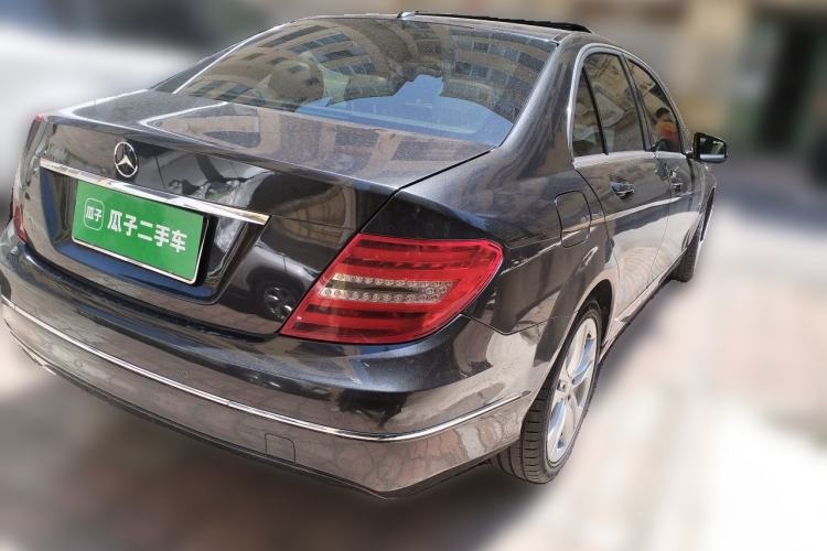 Used Mercedes-Benz C-Class 2011 C 200 CGI Fashion Model Rear Right 45 Deg