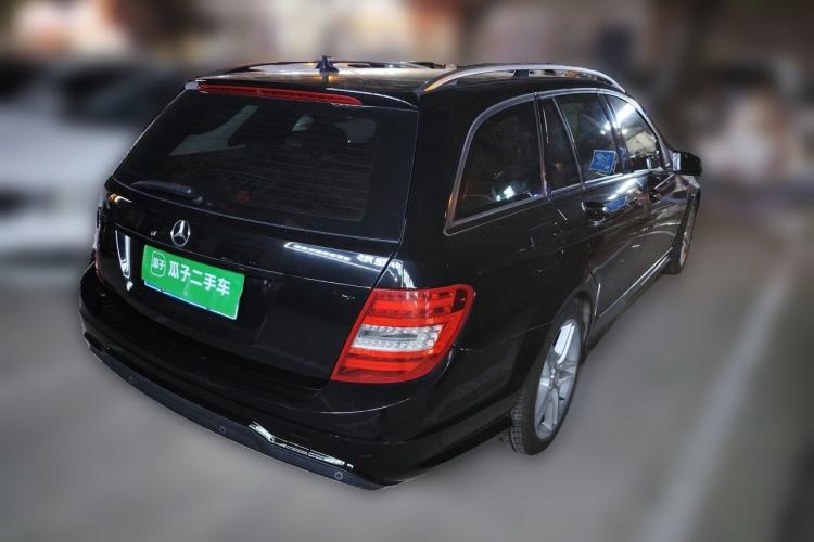 Used Mercedes-Benz C-Class 2011 C 200 Fashion Travel Edition Rear Right 45 Deg