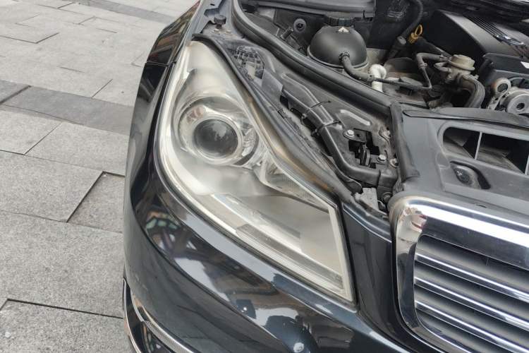 Used Mercedes-Benz C-Class 2011 C 180K Classic model Right Front Headlight