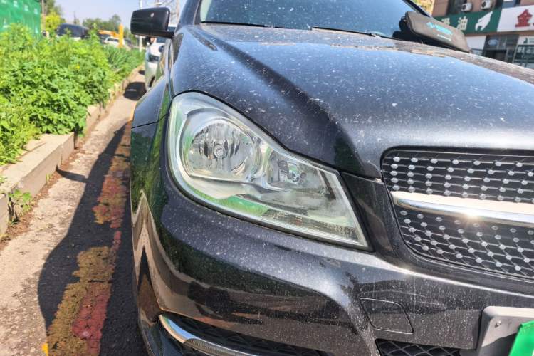 Used Mercedes-Benz C-Class 2011 C 180K Classic model Right Front Headlight
