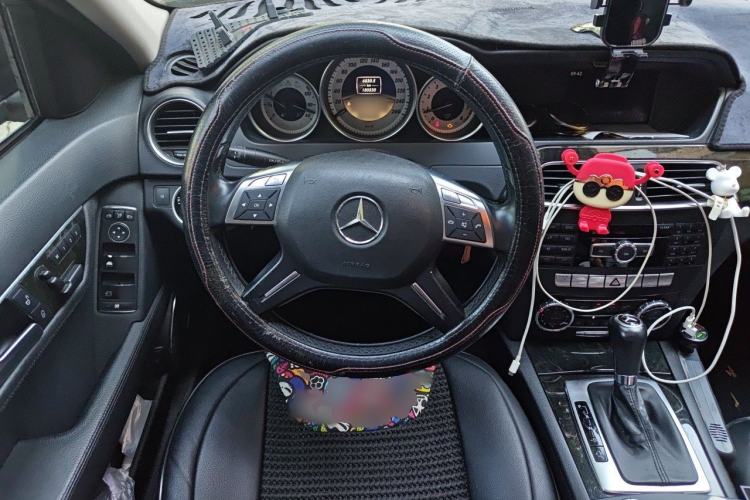 Used Mercedes-Benz C-Class 2011 C 200 CGI Fashion Model Steering Wheel