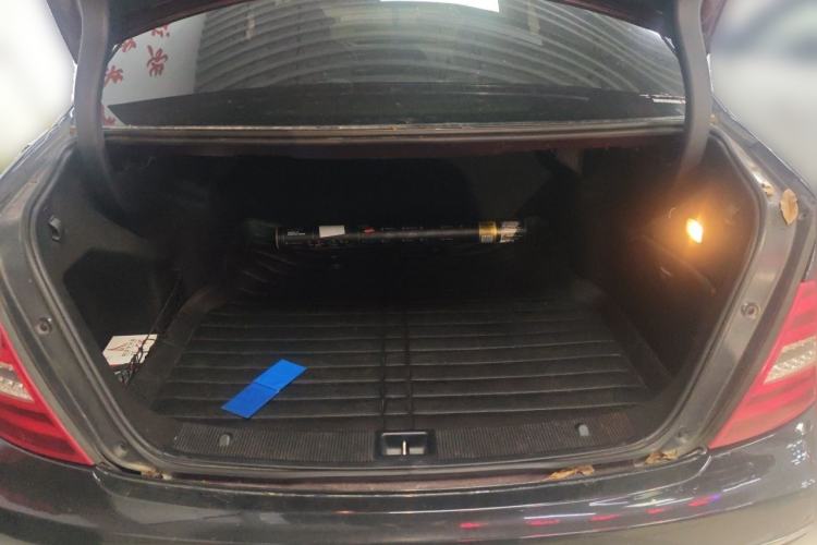 Used Mercedes-Benz C-Class 2011 C 200 CGI Fashion Model Trunk