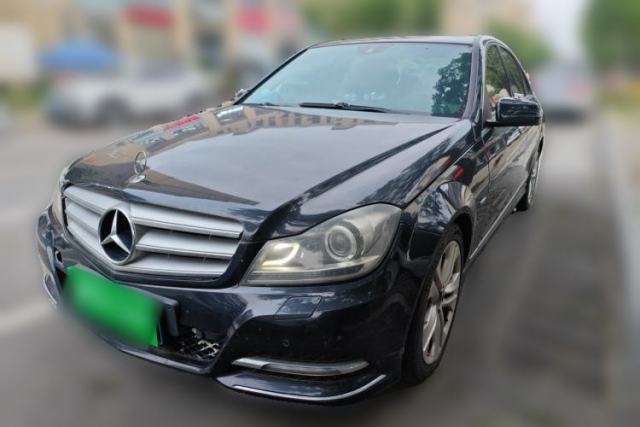 Used Mercedes-Benz C-Class 2011 C 200 CGI Fashion Model
