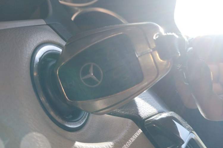 Used Mercedes-Benz C-Class 2011 C 200 CGI Fashion Model Vehicle Key