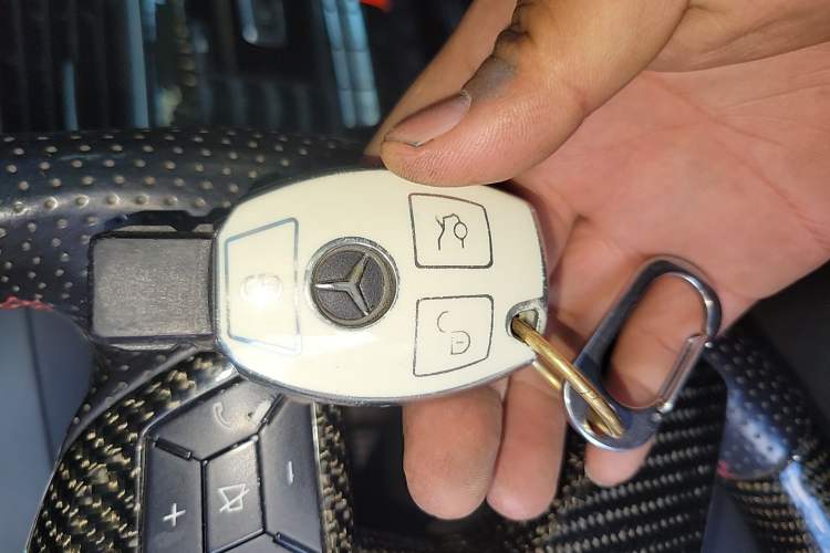 Used Mercedes-Benz C-Class 2011 C 200 CGI Fashion Model Vehicle Key