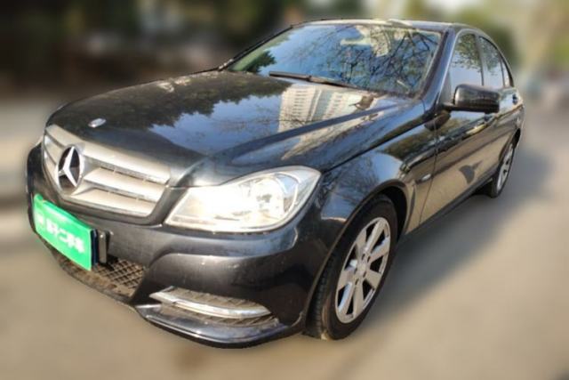 Used Mercedes-Benz C-Class 2011 C 180K Classic model