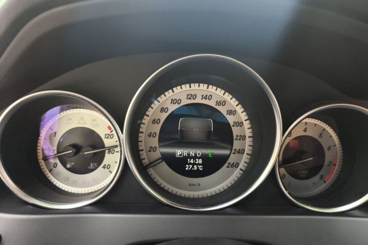 Used Mercedes-Benz C-Class 2011 C 200 Fashion Travel Edition Instrument Cluster