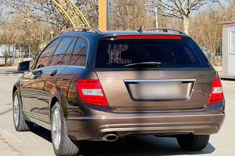 Used Mercedes-Benz C-Class 2011 C 200 Fashion Travel Edition Exterior 6