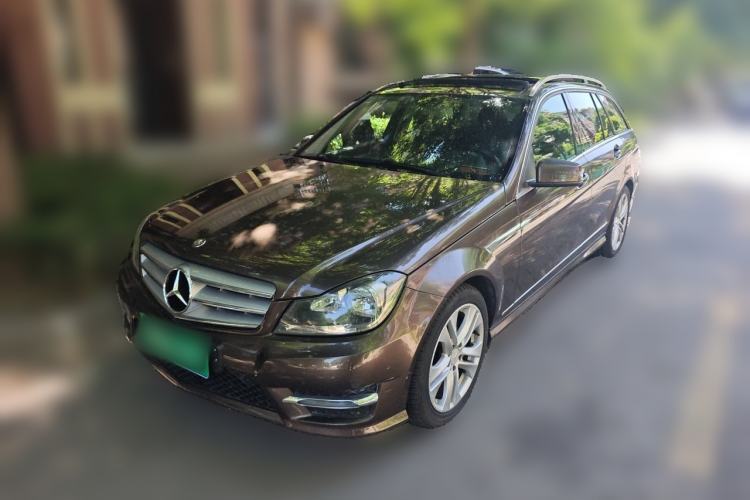 Used Mercedes-Benz C-Class 2011 C 200 Fashion Travel Edition Guazi used car, China used car export, Used car for sale, Used  cars, Cheapest cars for sale