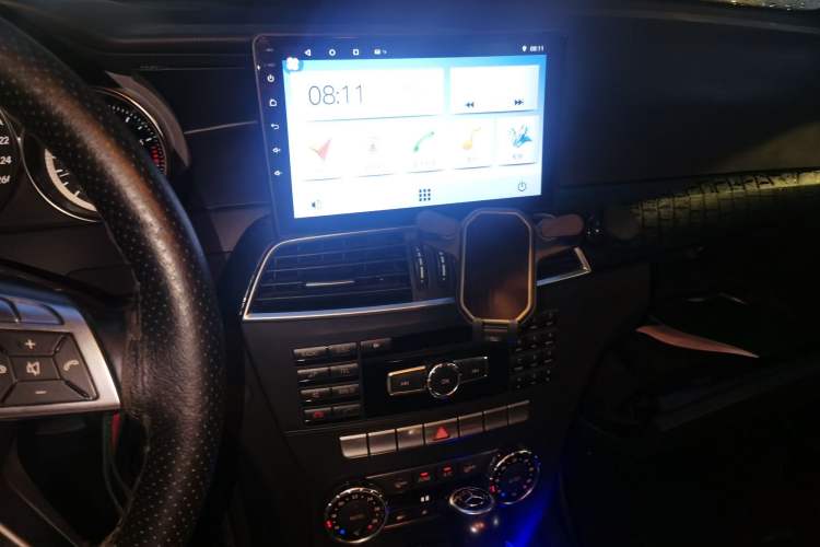 Used Mercedes-Benz C-Class 2011 C 180K Classic model Audio And AC Panel