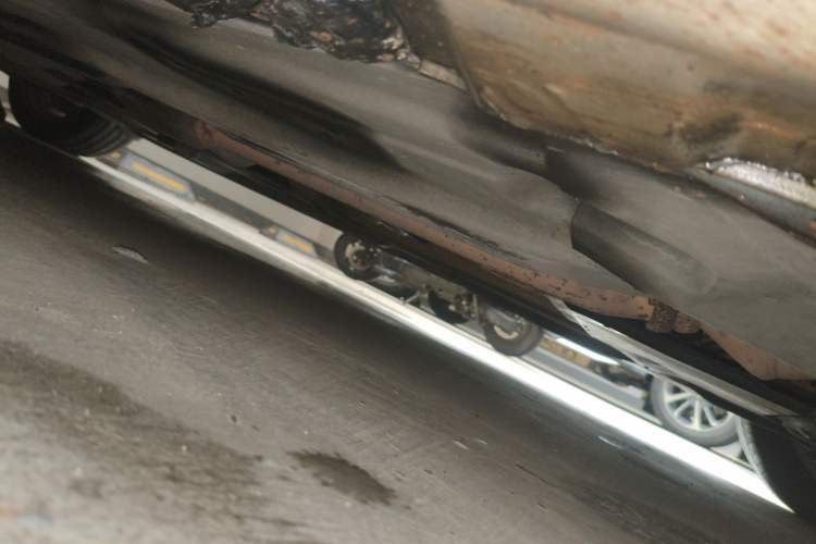 Used Mercedes-Benz C-Class 2011 C 200 CGI Fashion Model Chassis Front Right