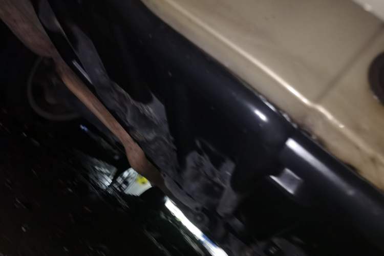 Used Mercedes-Benz C-Class 2011 C 180K Classic model Chassis Rear Left