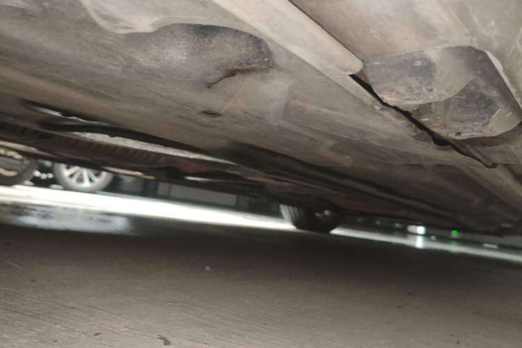 Used Mercedes-Benz C-Class 2011 C 200 CGI Fashion Model Chassis Rear Right