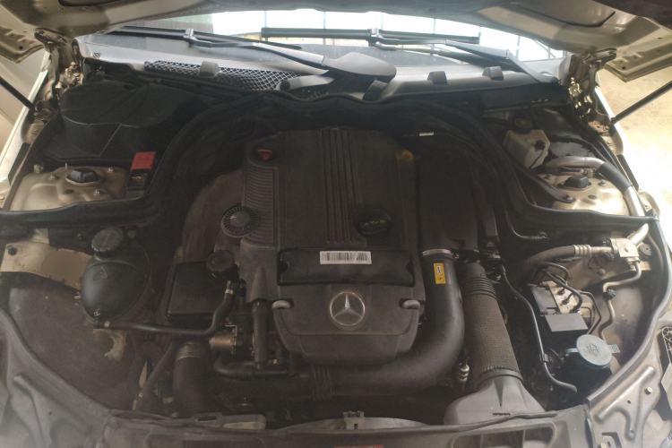 Used Mercedes-Benz C-Class 2011 C 200 CGI Fashion Model Engine Bay