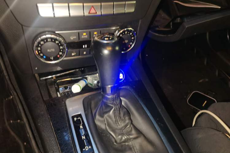 Used Mercedes-Benz C-Class 2011 C 180K Classic model Gear Lever