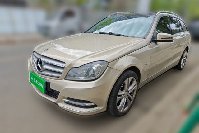 Used Mercedes-Benz C-Class 2011 C 200 Fashion Travel Edition