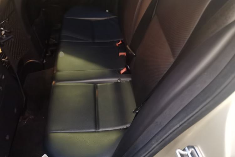 Used Mercedes-Benz C-Class 2011 C 180K Classic model Left Rear Seat