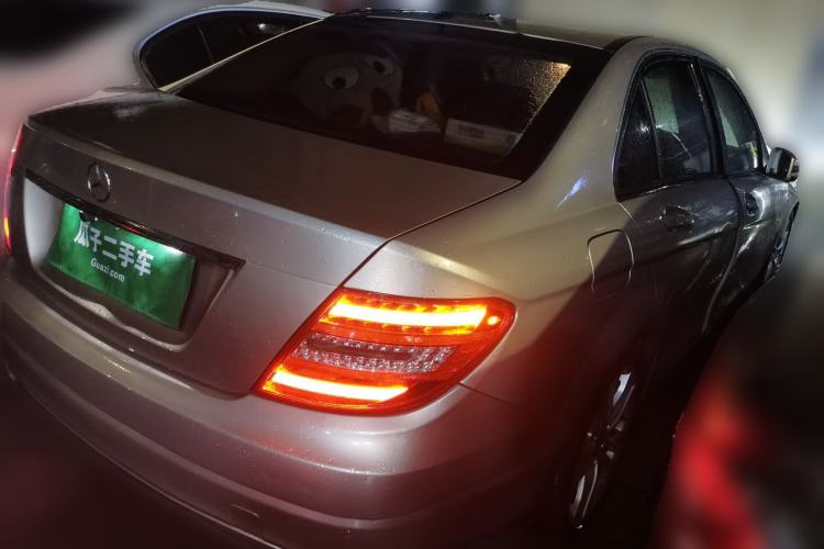 Used Mercedes-Benz C-Class 2011 C 180K Classic model Rear Right 45 Deg