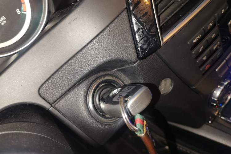 Used Mercedes-Benz C-Class 2011 C 180K Classic model Vehicle Key