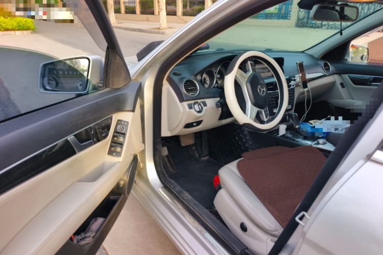 Used Mercedes-Benz C-Class 2011 C 200 CGI Fashion Model Driver Seat