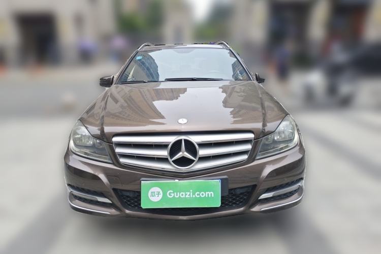 Used Mercedes-Benz C-Class 2011 C 200 Fashion Travel Edition Front