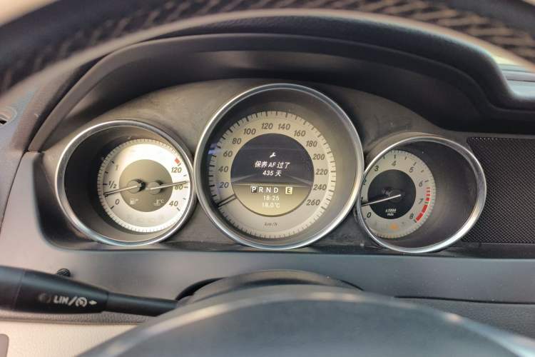 Used Mercedes-Benz C-Class 2011 C 200 CGI Fashion Model Instrument Cluster