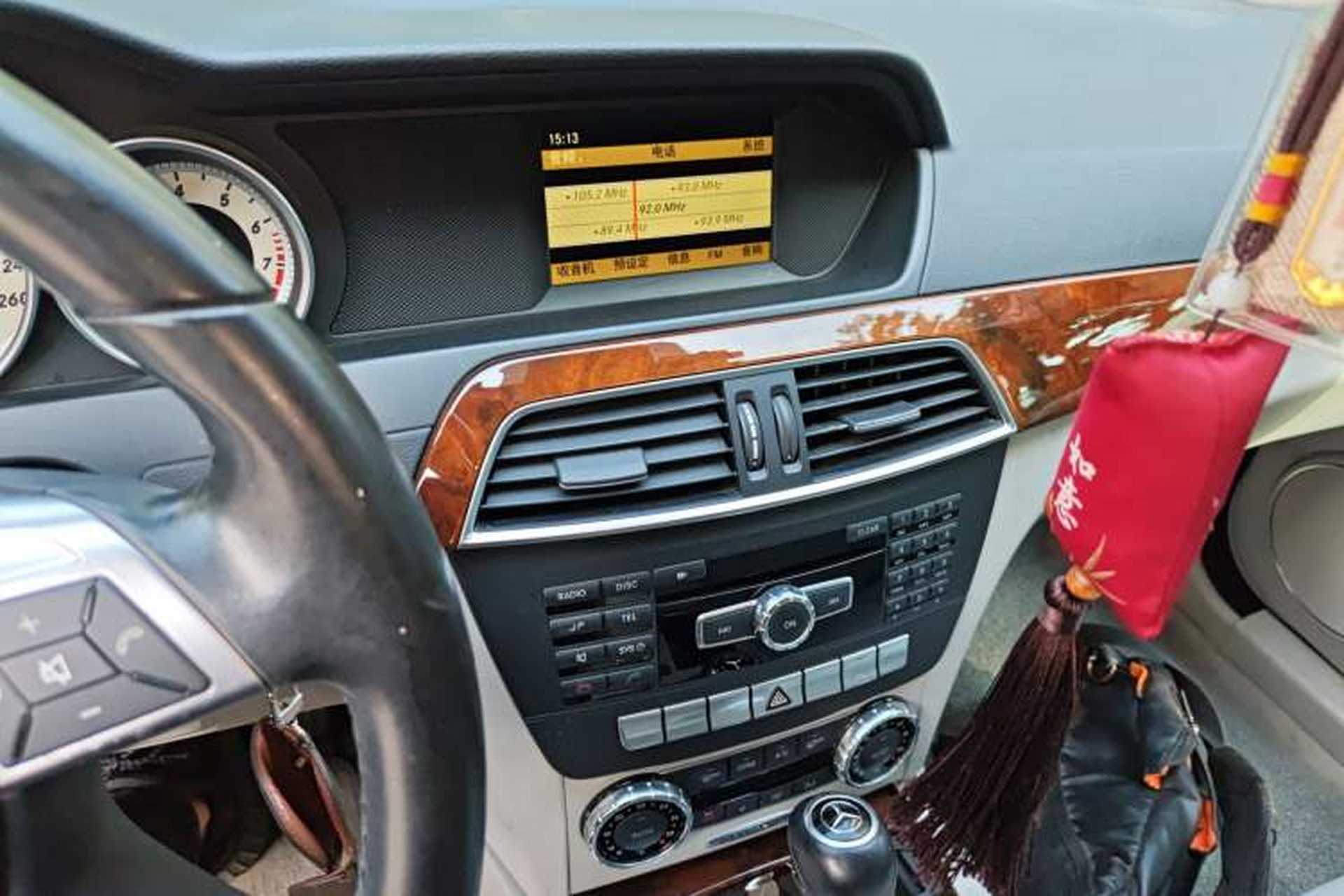Used Mercedes-Benz C-Class 2011 C 200 CGI Elegant Model Audio And AC Panel